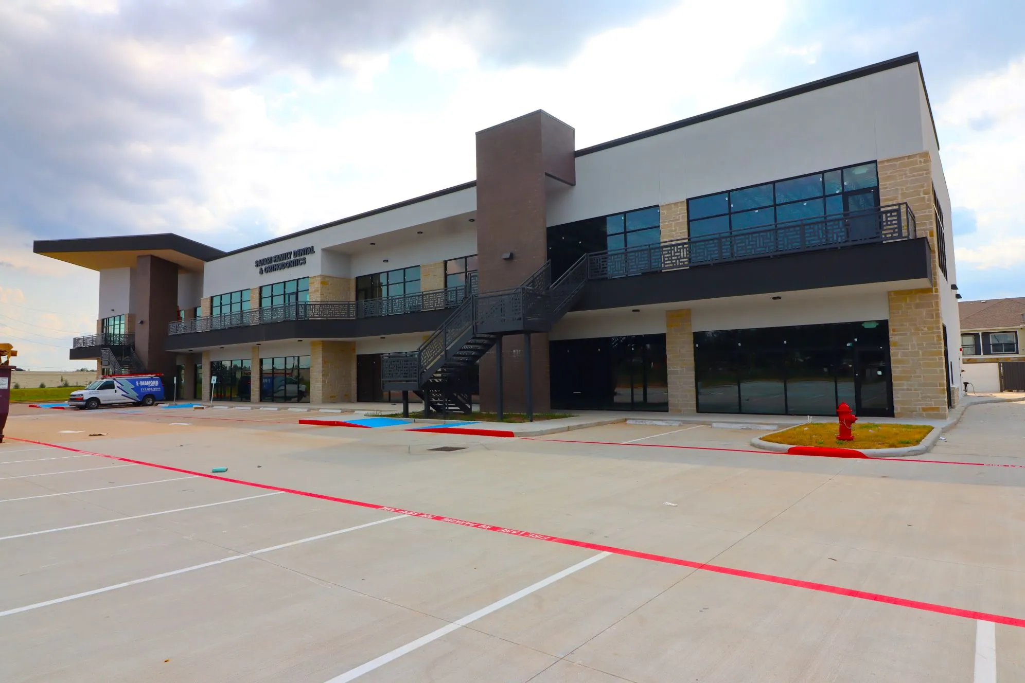 Mega Square @ Williams Way — neighborhood retail center in Richmond, TX